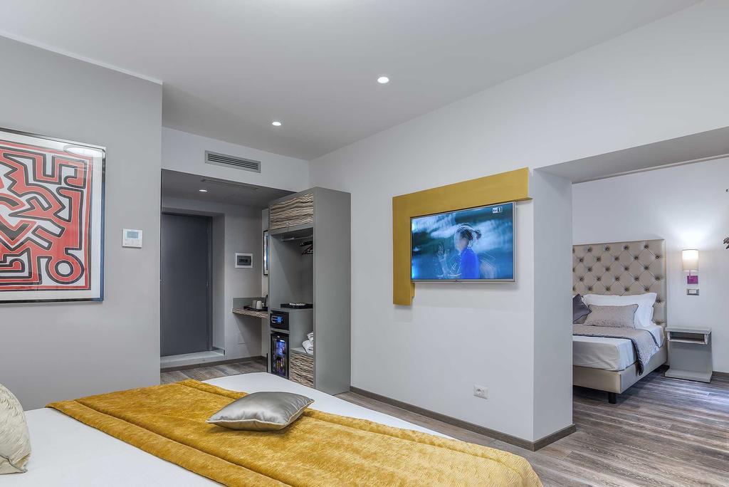 Colonna Suite Del Corso Рим Екстер'єр фото